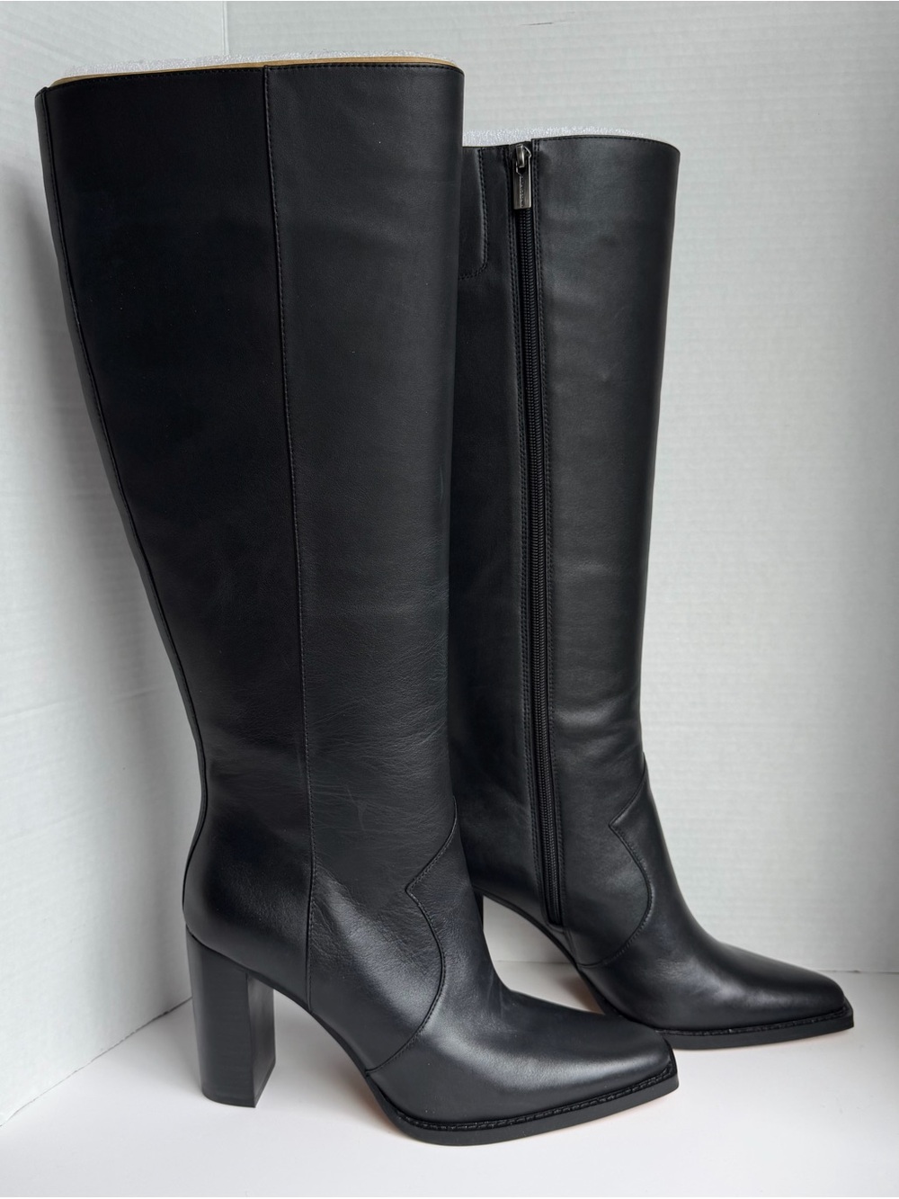 Vince Camuto Women’s Lecheya, Black Knee High Boots, Size 9.5 Side Zip